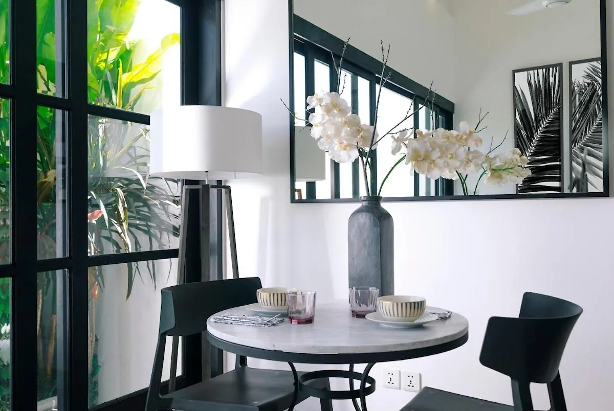 Abby May - Top Location Near Potato Head, Walk Everywhere! Seminyak