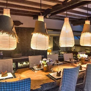Villa Phinisi -, Seminyak